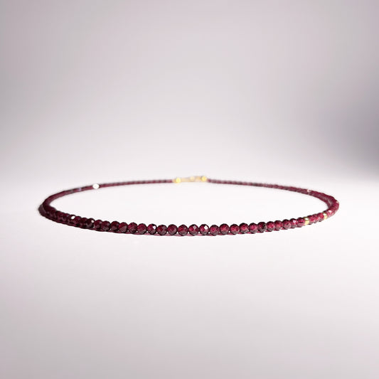 LUMINÈ — Garnet Necklace