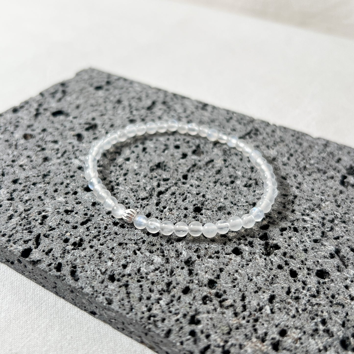 Blue Moonstone - 16cm