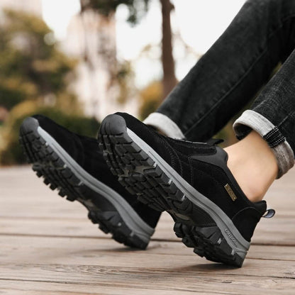 Men's breathable mesh sneakers